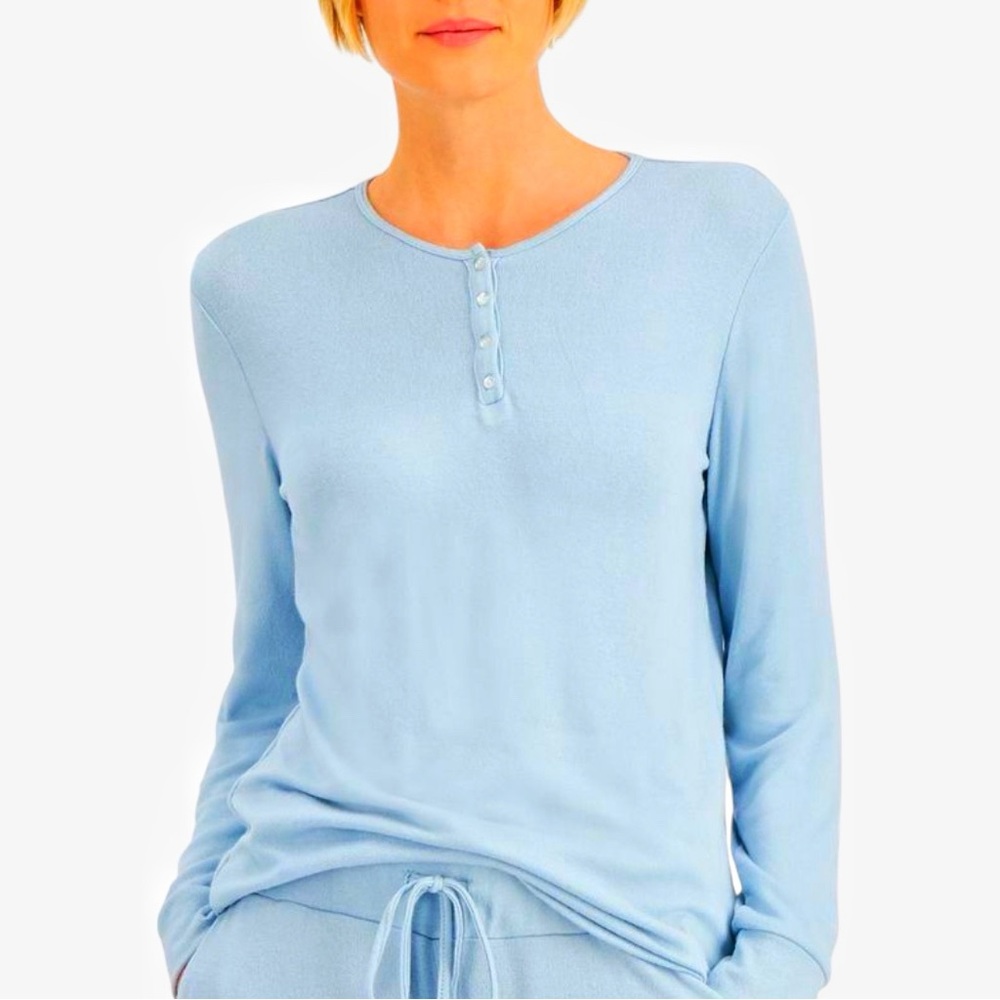 Charter Club Soft Blue V-Neck classic Hensley sleepwear Top